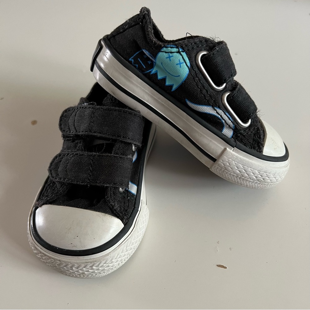 Ghost Baby Converse 👻